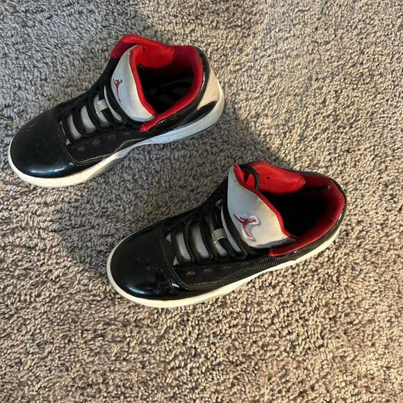 Jordan max aura 2 sneakers - Picture 2 of 6